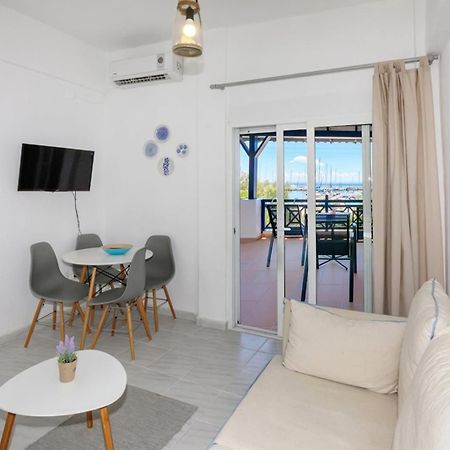 Nikiti Seafront Blue Apartment Exterior photo